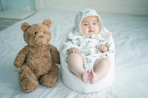 屯昌宝宝眼眶发红